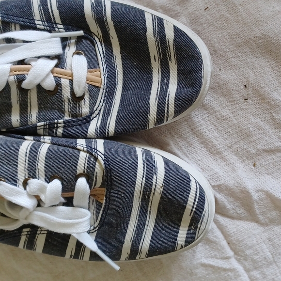 Keds Women's Champion Striped Casual Sneakers, gray stripe, tan trim,  7.5 - Picture 4 of 6